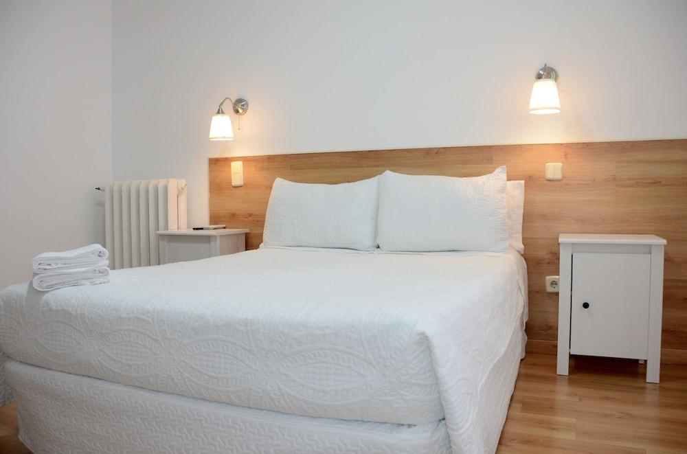 Hostal Nersan2 Madrid Exterior photo