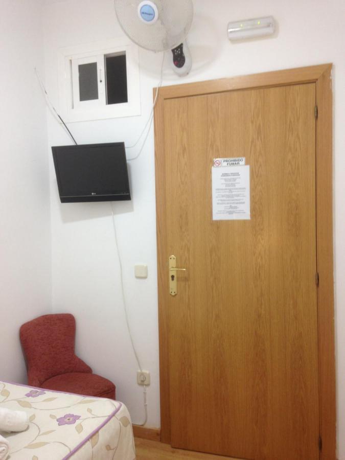 Hostal Nersan2 Madrid Exterior photo